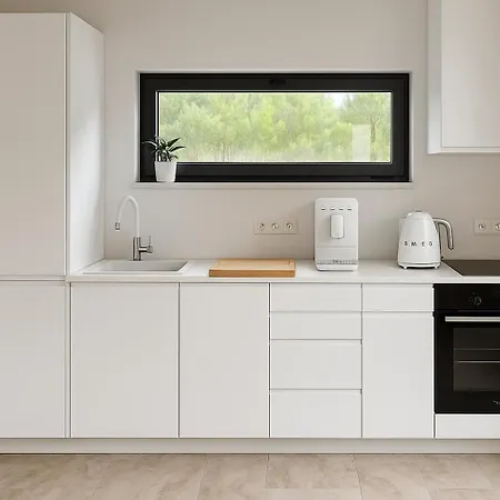 Natura Era Semesterbostad Ulinia